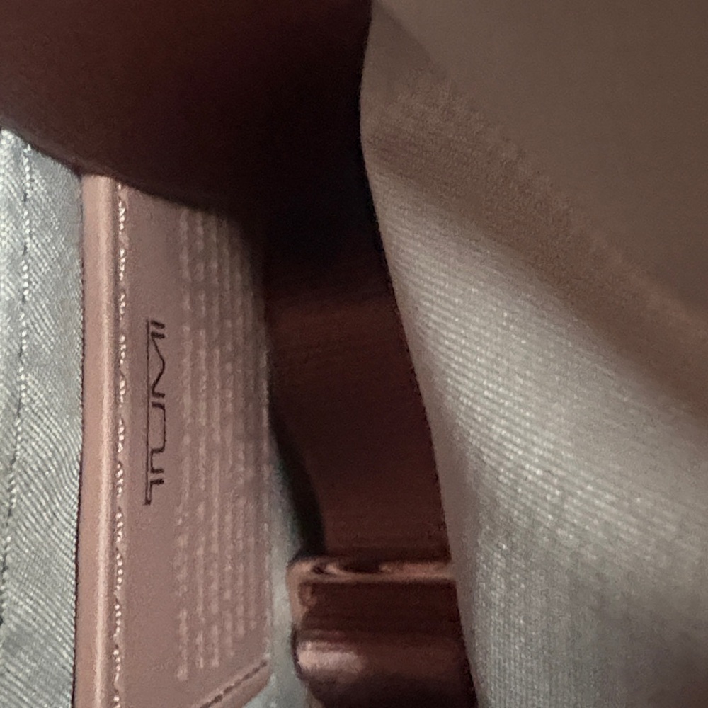 Tumi Crossbody Bag in rose gold Pink with rose gold hardware. - Picture 6 of 6